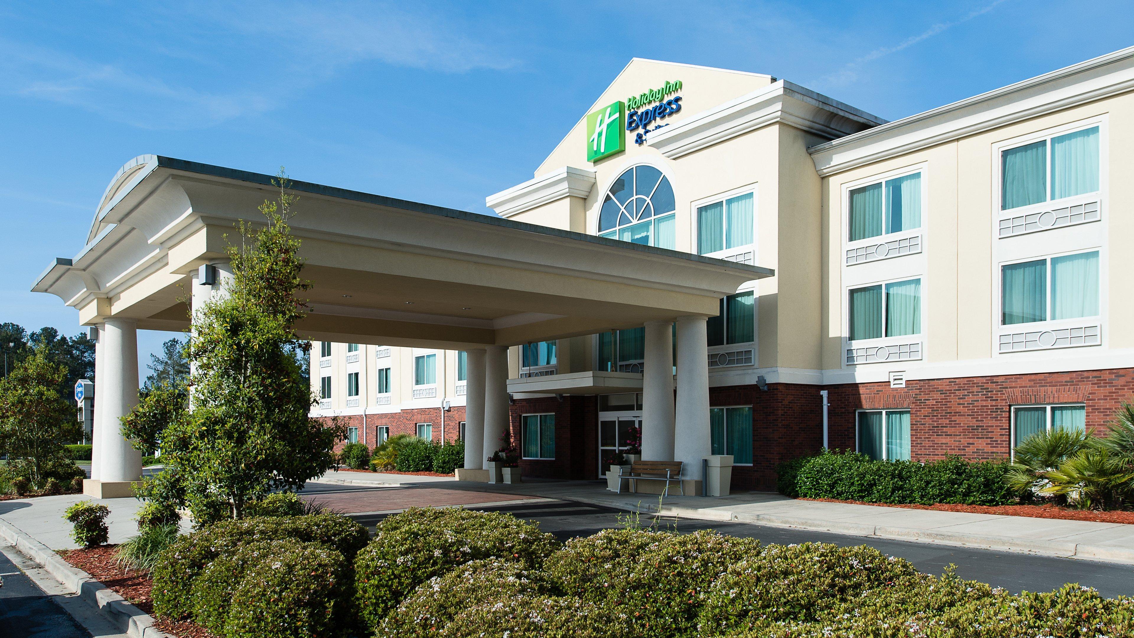 Holiday Inn Express & Suites Walterboro By Ihg Exterior foto